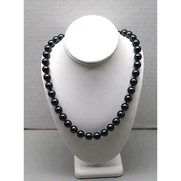 Monet Graduated Black Faceted Beaded Necklace - Picture 1 of 2